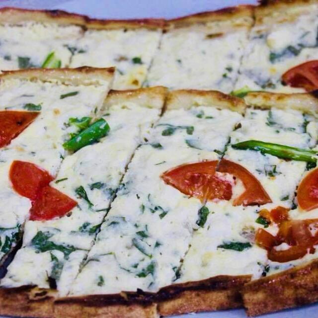 Beyaz Peynirli Pide